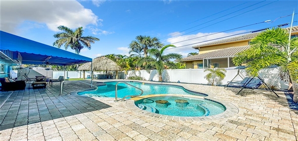 1681 SE 4th Ct Deerfield Bch Florida, 33441 | Beautiful Residential House