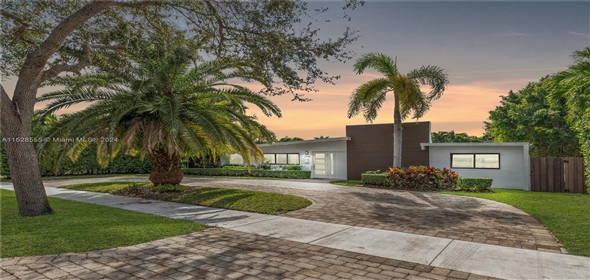 1940 Alamanda Dr , KEYSTONE POINT Biscayne Park Florida, 33181 | Beautiful Single Family Home