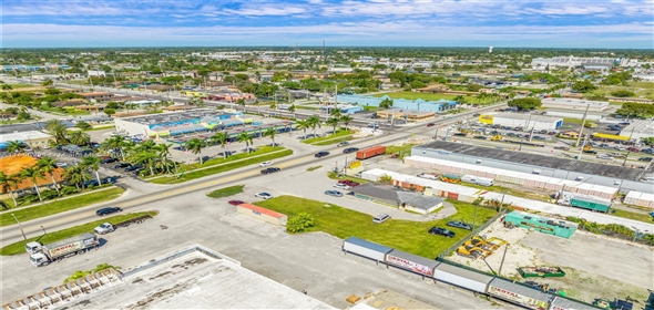 Mr. Kleen's Coin Laundry both the business and real estate are being sold together. Florida City Florida, 33034 | Laundry Facility