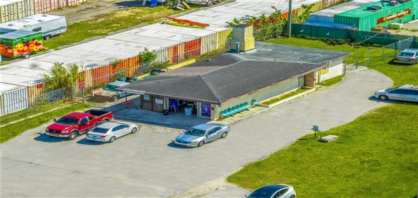 Mr. Kleen's Coin Laundry both the business and real estate are being sold together. Florida City Florida, 33034 | Laundry Facility