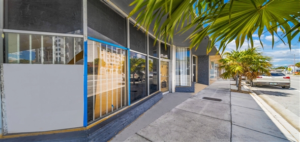 1440 W Flagler St Miami Florida, 33135 | FLAGLER 3 BAY RETAIL BUILDING