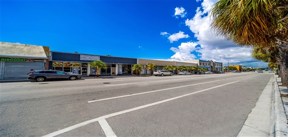 1440 W Flagler St Miami Florida, 33135 | FLAGLER 3 BAY RETAIL BUILDING