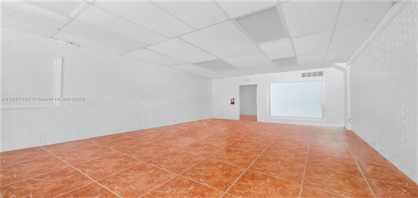 3473 SW 8th St Miami Florida, 33135 | Great Retail Space