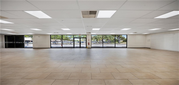 8201 N Pine Island Rd # A Fort Lauderdale Florida, 33321 | Splendid Commercial Office