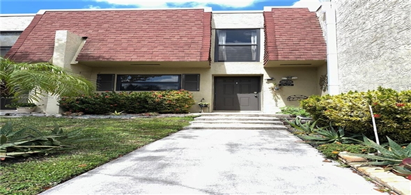 8975 E Palm Tree Ln # 8975 Pembroke Pines Florida, 33024 | Beautiful Townhouse