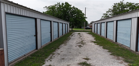 177 Fairview Rd, Millsap, TX 76066 & 205 Tolar Cemetery Rd Tolar Texas, 76476 | Honeycrisp Self Storage Portfolio Millsap and Tollar