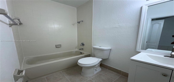 1536 SE 25th St #206 Florida City Florida, 33035 | Beautiful Condo