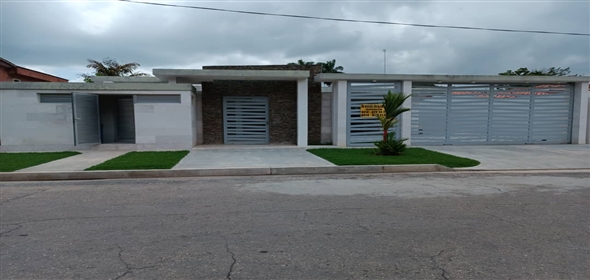 Urb Guaparo Valencia Carabobo, 2001 | LUXURY HOUSE IN GUAPARO CARABOBO