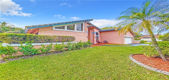 5150 NW 85th Rd Coral Springs Florida, 33067 | Spectacular single family home