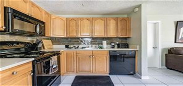 3230 NE 13th St # 1 Pompano Beach Florida, 33062 | Beautiful condo