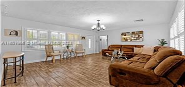 23 SW 8th St Hallandale Beach Florida, 33009 | Spectacular single family home