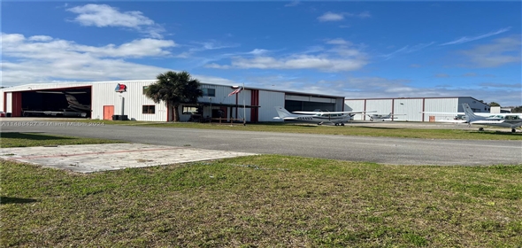 545 Air Park Rd # C-5 Miami Florida, 33132 | Commercial property