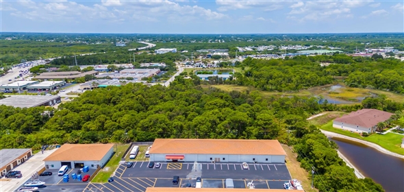 1013 SE Holbrook Ct Port St Lucie Florida, 34952 | Commercial property