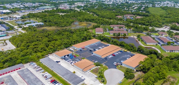 1013 SE Holbrook Ct Port St Lucie Florida, 34952 | Commercial property