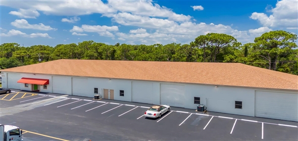 1013 SE Holbrook Ct Port St Lucie Florida, 34952 | Commercial property