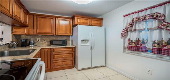 9401 Lime Bay Blvd # 209 Tamarac Florida, 33321 | Beautiful condo