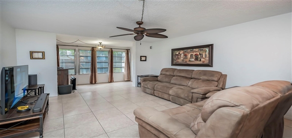 9401 Lime Bay Blvd # 209 Tamarac Florida, 33321 | Beautiful condo