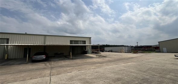 12080 FM 3083 Conroe Texas, 77301 | INDUSTRIAL WAREHOUSE