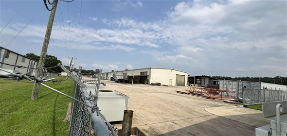 12080 FM 3083 Conroe Texas, 77301 | INDUSTRIAL WAREHOUSE