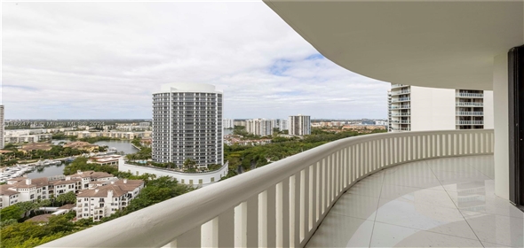 3000 Island Bl # 2303 Aventura Florida, 33160 | Sophisticated Condo