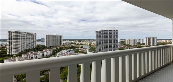 3000 Island Bl # 2303 Aventura Florida, 33160 | Sophisticated Condo