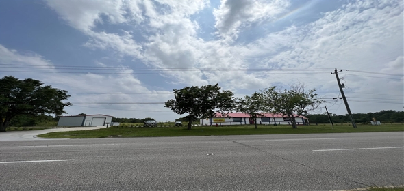 8050 Red Bluff Rd Pasadena Texas, 77507 | COMMERCIAL STOREFRONT