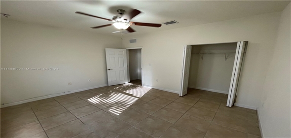 588 SE 35th Ter # . Homestead Florida, 33033 | Beutiful single family home