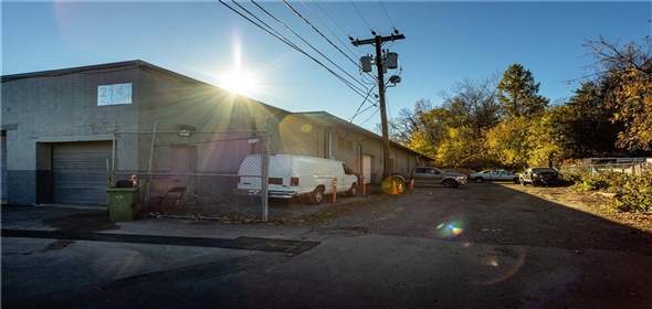 214 Allen St New Britain Connecticut, 06053 | Industrial Garage-Storage-Warehouse