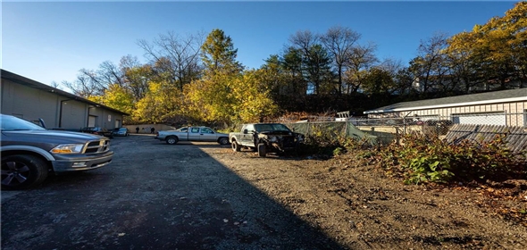 214 Allen St New Britain Connecticut, 06053 | Industrial Garage-Storage-Warehouse