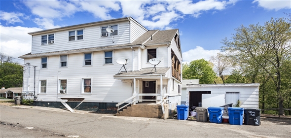 138 West St Bristol Connecticut, 06010 | Exceptional Multifamily Conversion Opportunity