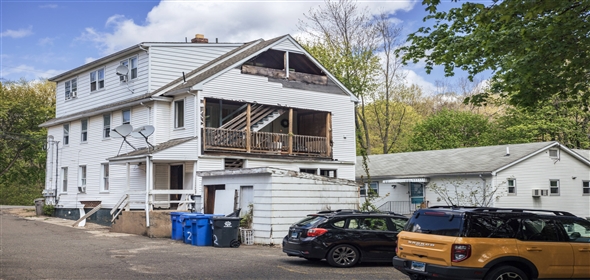 138 West St Bristol Connecticut, 06010 | Exceptional Multifamily Conversion Opportunity