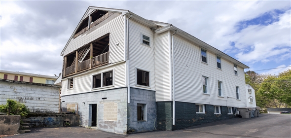 138 West St Bristol Connecticut, 06010 | Exceptional Multifamily Conversion Opportunity