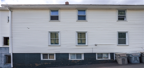 138 West St Bristol Connecticut, 06010 | Exceptional Multifamily Conversion Opportunity