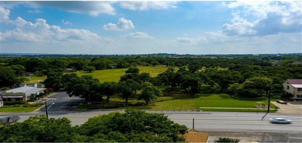 1311 E Main St Fredericksburg Texas, 78624 | Convenient Commercial Land