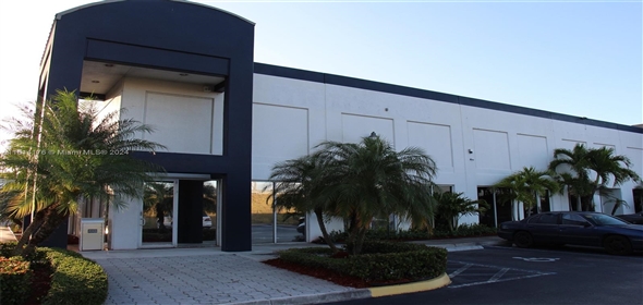 7640 NW 25th St # 102 Air Mail Facility Florida, 33122 | Commercial Property