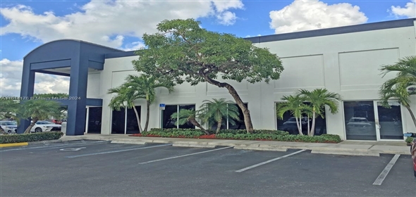 7640 NW 25th St # 102 Air Mail Facility Florida, 33122 | Commercial Property