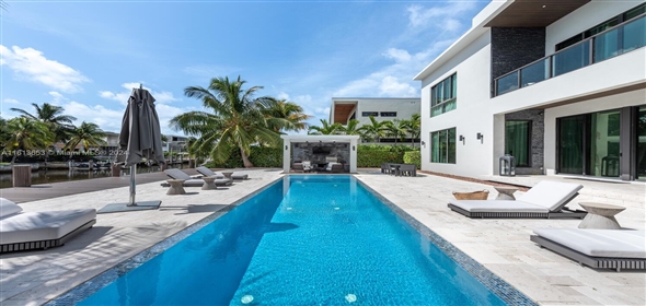 13145 Coronado Ln N Miami Beach Florida, 33181 | Spectacular Single Family Home