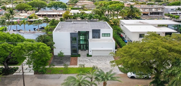 13145 Coronado Ln N Miami Beach Florida, 33181 | Spectacular Single Family Home