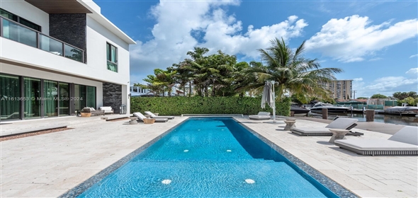 13145 Coronado Ln N Miami Beach Florida, 33181 | Spectacular Single Family Home