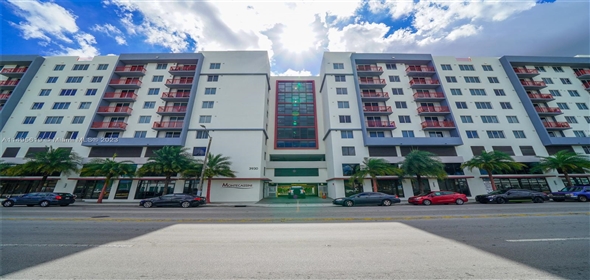 3930 NW 7th St # 104 Miami Florida, 33126 | Splendid Comercial Building