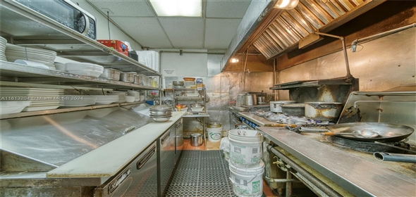 1 North Miami Beach Florida, 33181 | Full Service Restaurant