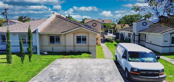 20431 SW 93rd Ave Cutler Bay Florida, 33189 | Spectacular Single Family Home