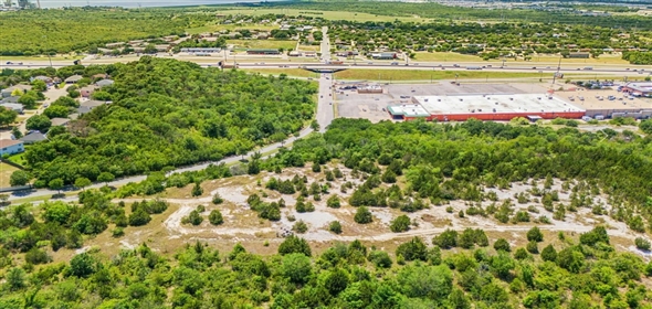 5305-5306 Keeneland Parkway Dallas Texas, 75211 | Convenient Commercial Land