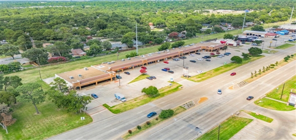 2401 W Pioneer Pkwy Arlington Texas, 76013 | Exceptional Commercial Property in Pantego