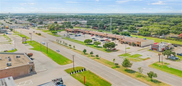 2401 W Pioneer Pkwy Arlington Texas, 76013 | Exceptional Commercial Property in Pantego