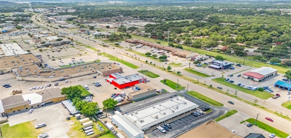 2401 W Pioneer Pkwy Arlington Texas, 76013 | Exceptional Commercial Property in Pantego