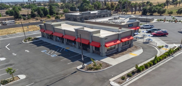 5963 W Shaw Ave Fresno California, 93722 | Convenien Retail Strip Center