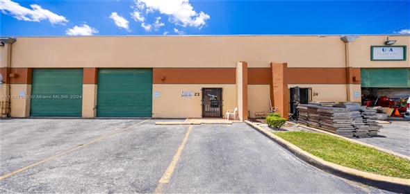 7760 W 20th Ave # 23 Hialeah Florida, 33016 | Exceptional Warehouse