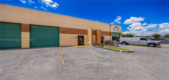 7760 W 20th Ave # 23 Hialeah Florida, 33016 | Exceptional Warehouse