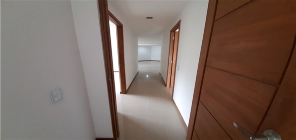 Sabaneta Zona, Aves Maria Itagui Antioquia,  | Spectacular apartment